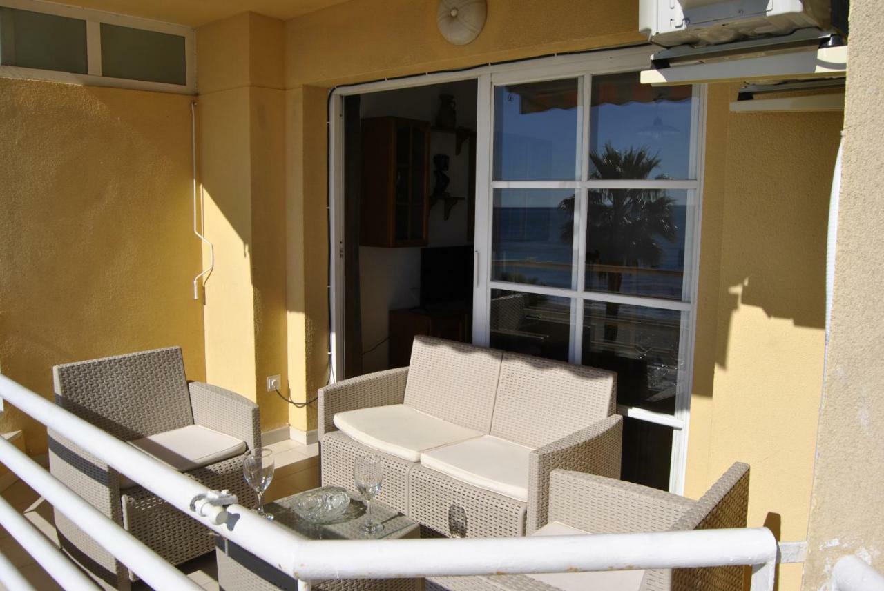 Apartamento Frente Al Mar,Primera Linea De Playa Rincón de la Victoria Exterior foto