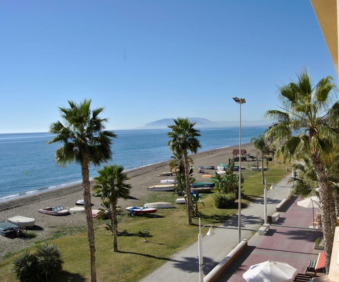 Apartamento Apartamento Frente Al Mar,Primera Linea De Playa Rincón de la Victoria Exterior foto