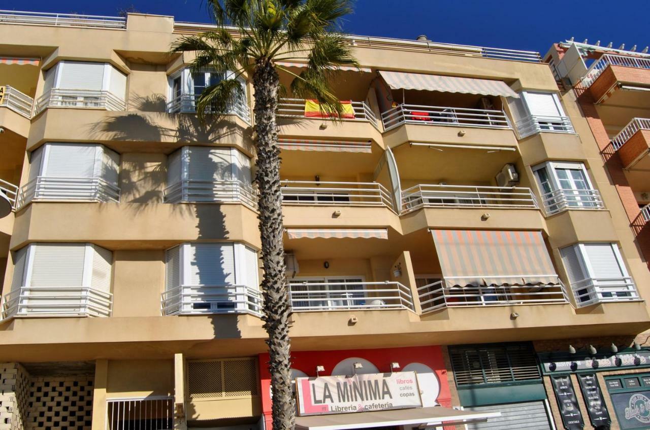 Apartamento Frente Al Mar,Primera Linea De Playa Rincón de la Victoria Exterior foto