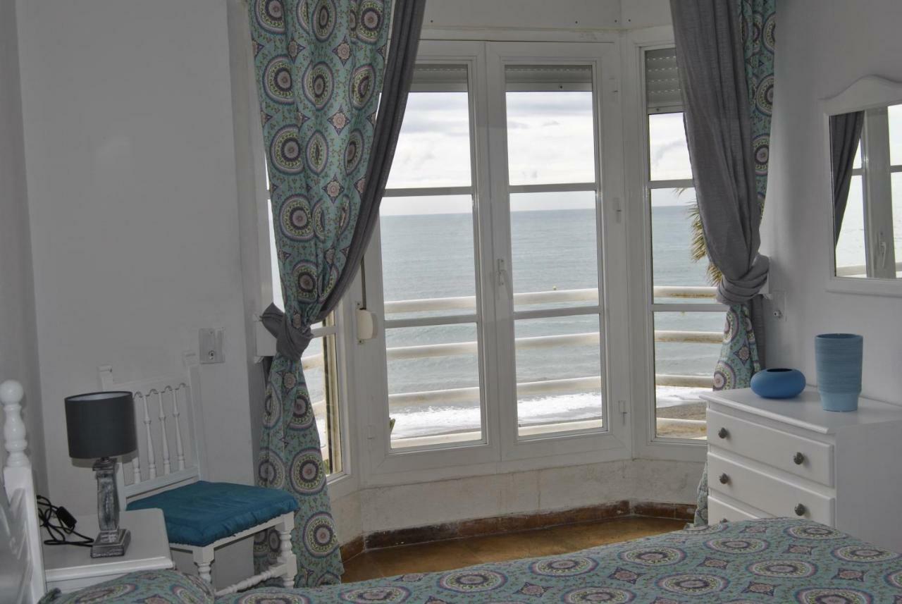 Apartamento Frente Al Mar,Primera Linea De Playa Rincón de la Victoria Exterior foto
